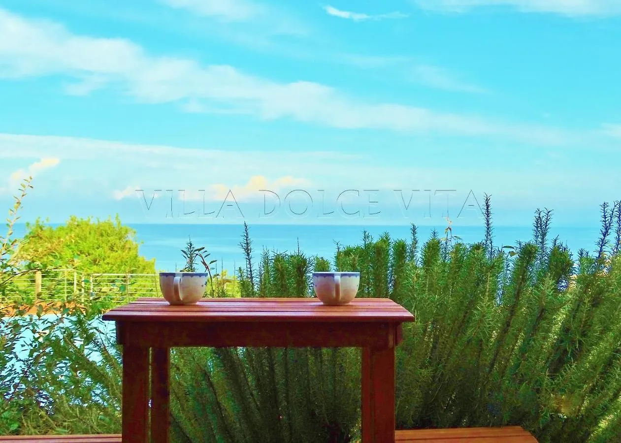 Villa Dolce Vita Коста-Парадисо